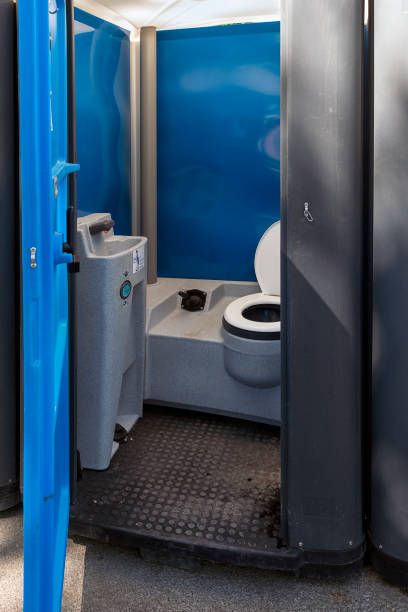 Best Luxury portable toilet rental  in Lennox, CA