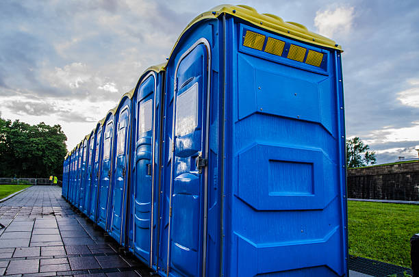 Portable Toilet Options We Offer in Lennox, CA